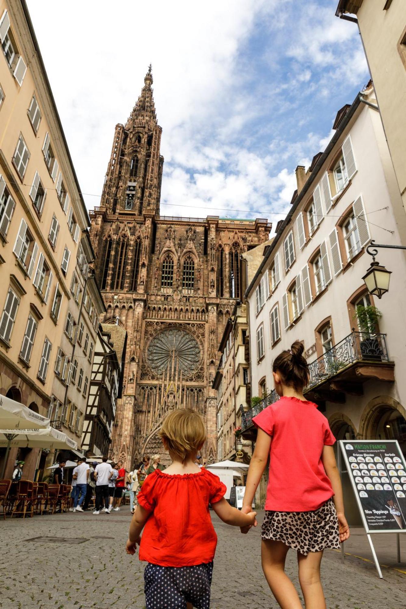 Luminous Apartment In Kehl Near Strasbourg, Conveniently Located Next To A Tram Stop With Direct Access To Strasbourg City Centre Zewnętrze zdjęcie